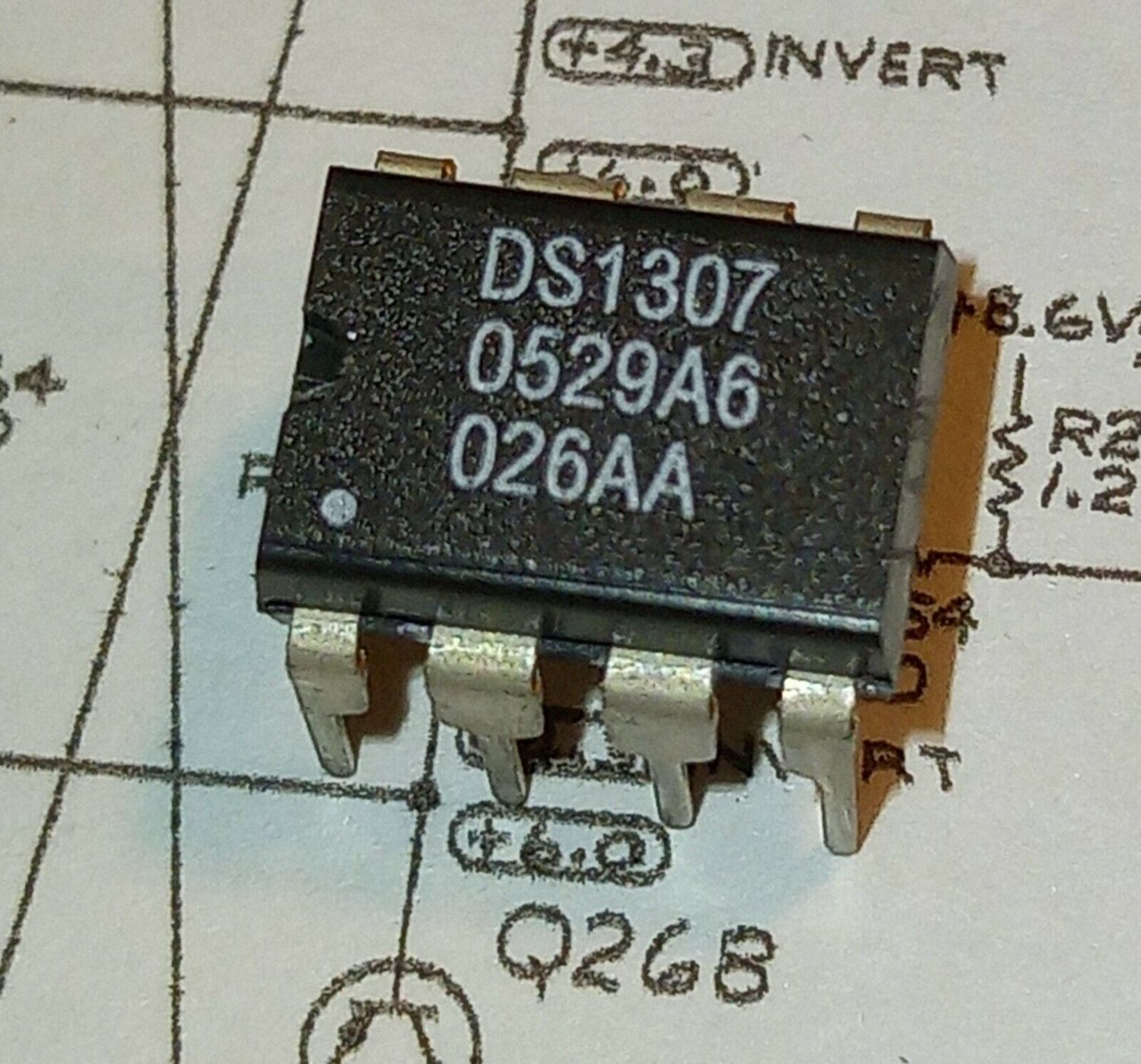 DS1307 - Serial real-time clock (RTC) - DIP8