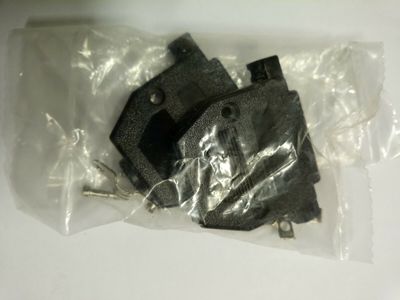 PLASTIC CAP FOR SUB-D 25 POLES BLACK COLOR - With screws