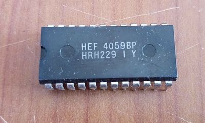 HEF4059BP Programmable Divide-by-N Counter - DIP-24