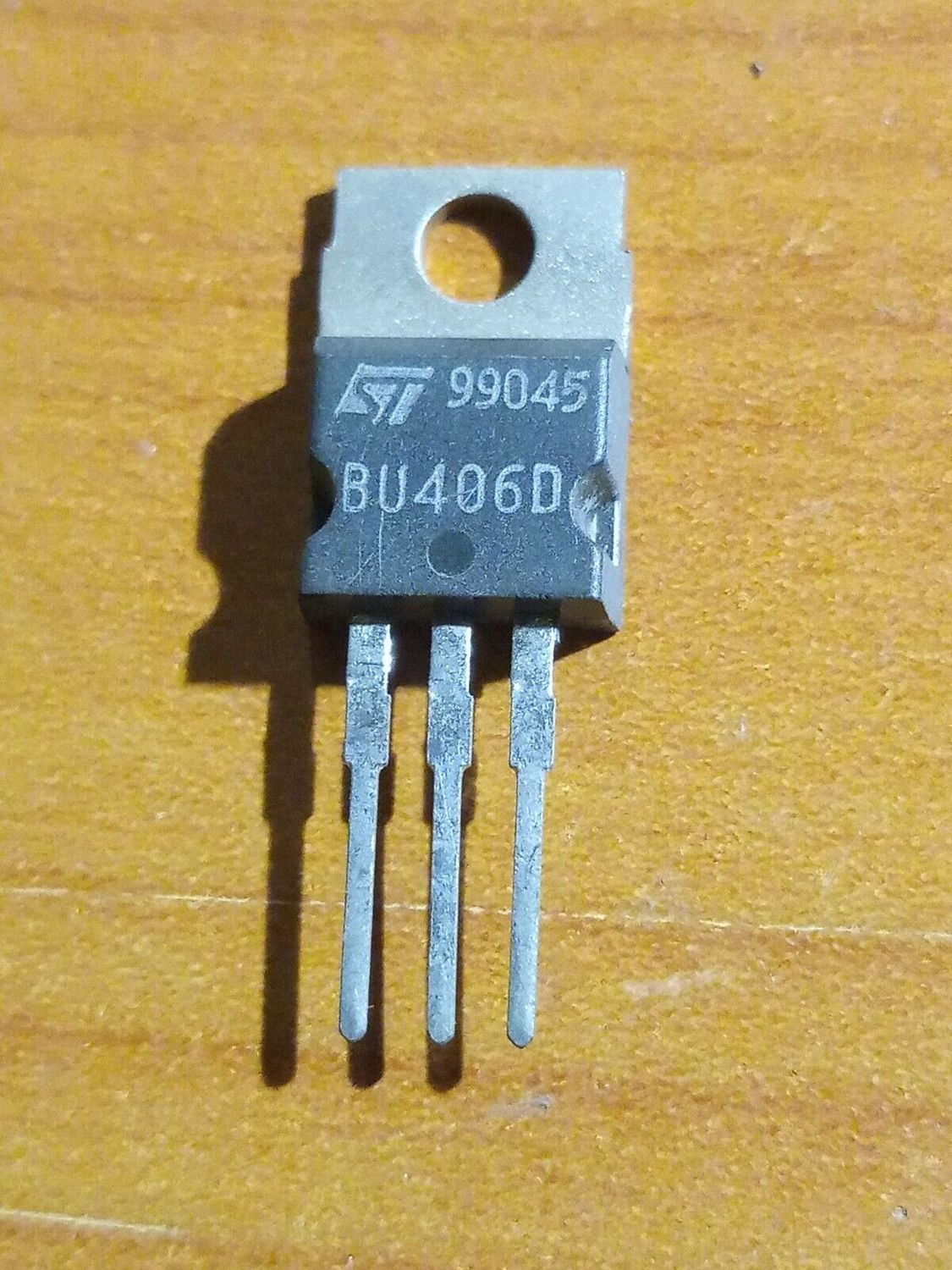 BU406D NPN Epitaxial Switching Silicon Si Transistor 60 W 10 A 200 V TOP 66 Case