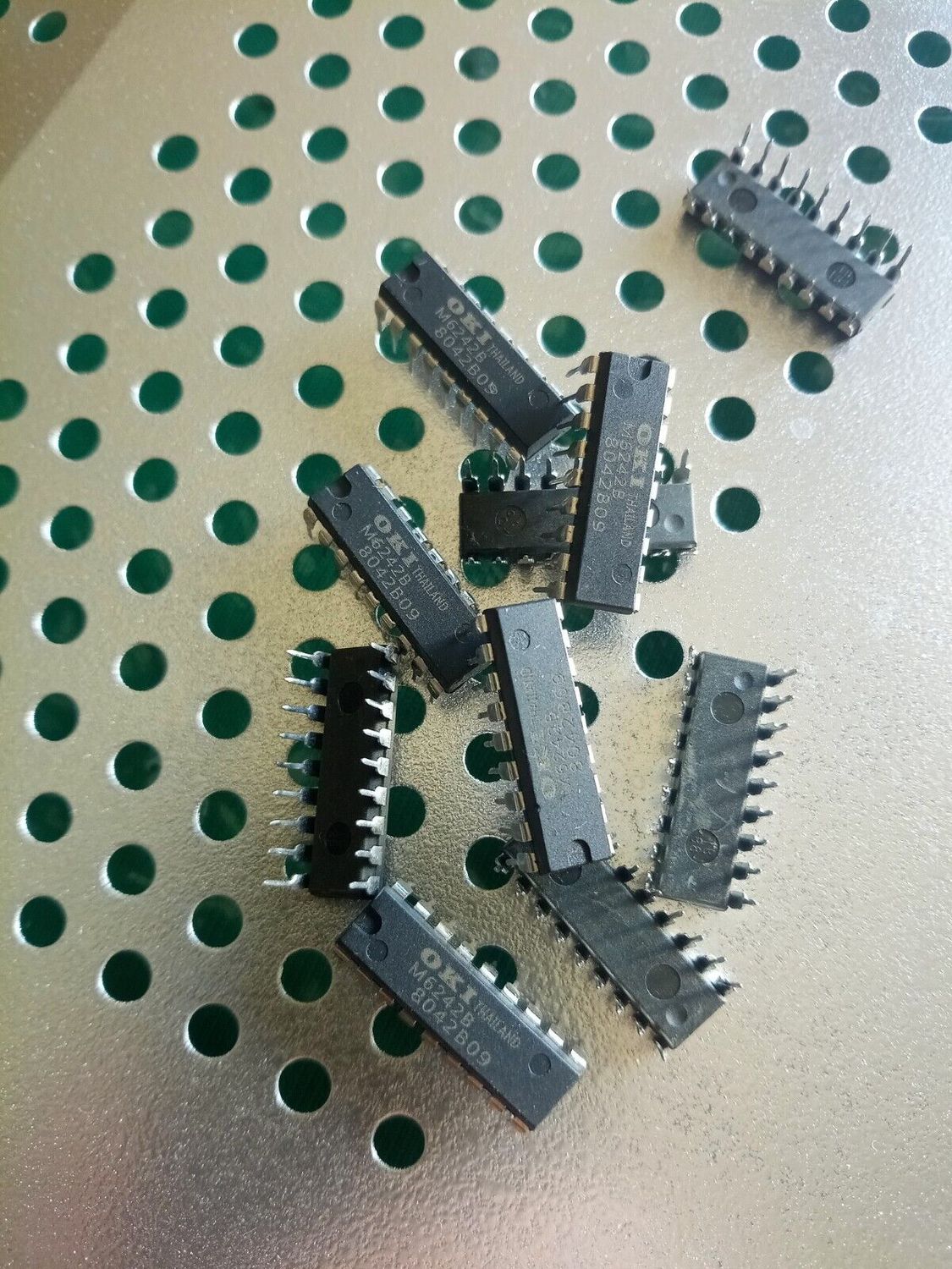 MSM6242 M6242B OKI Amiga 500 Plus 600 2000 RTC Clock IC DIL18