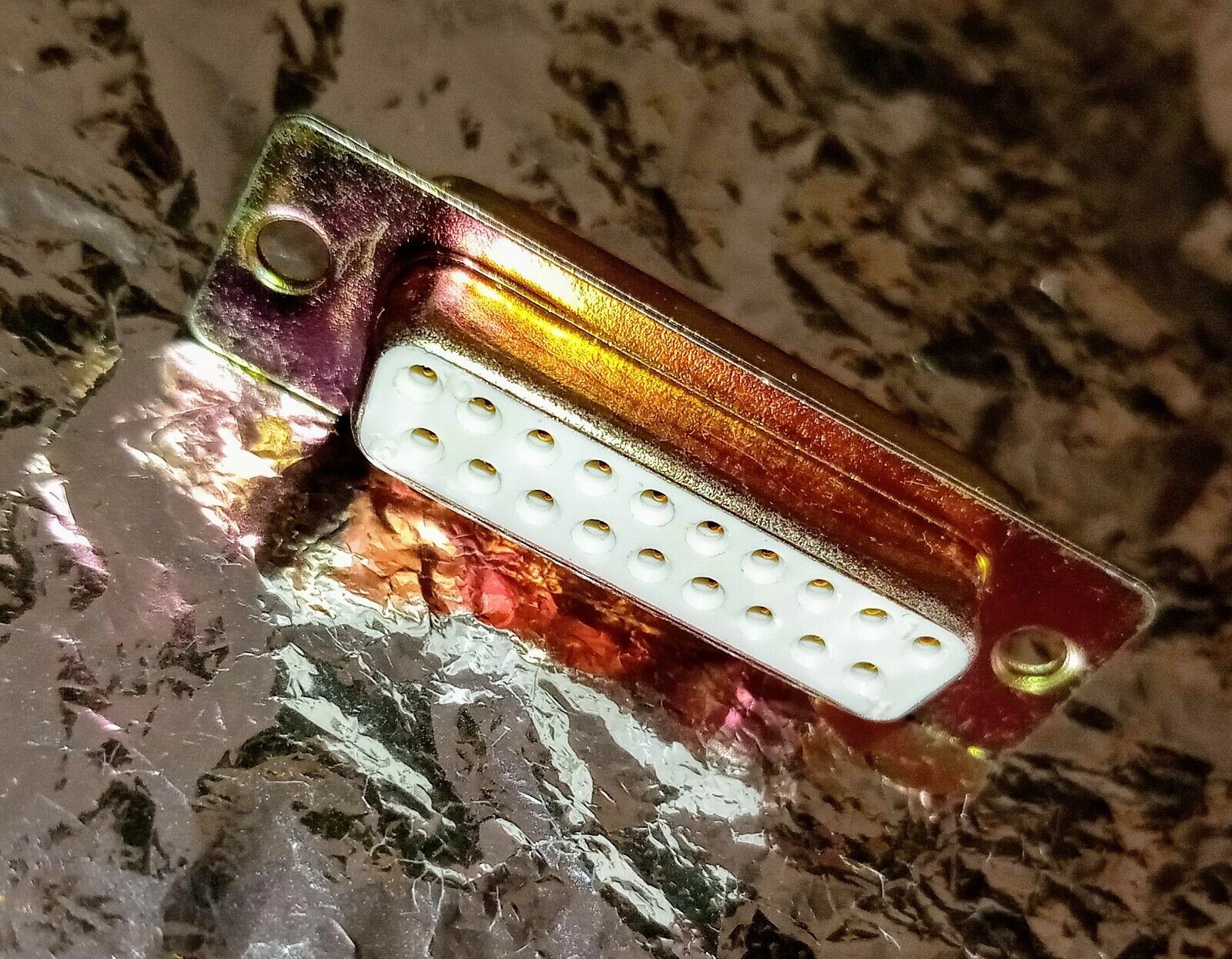 DB19 Female D-Sub 19-pin solder connector - genuine vintage stock