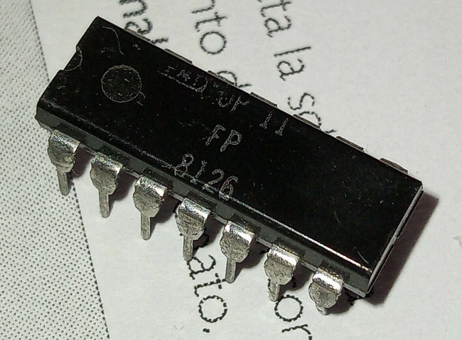 Analog Devices OP11 Op Amp Quad Circuit Industrial 14-PDIP