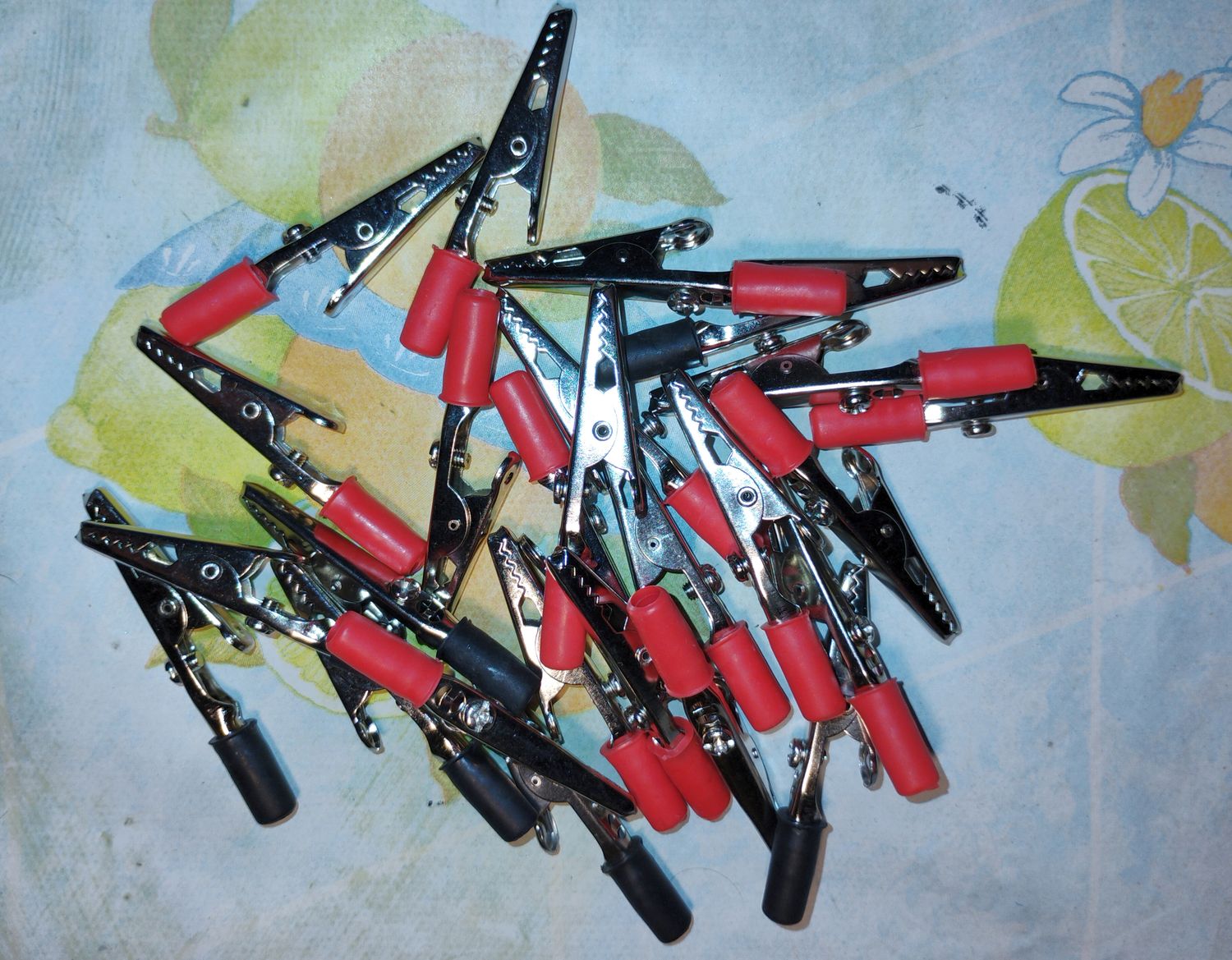 Alligator Clips with Plastic Insulation 50mm lenght