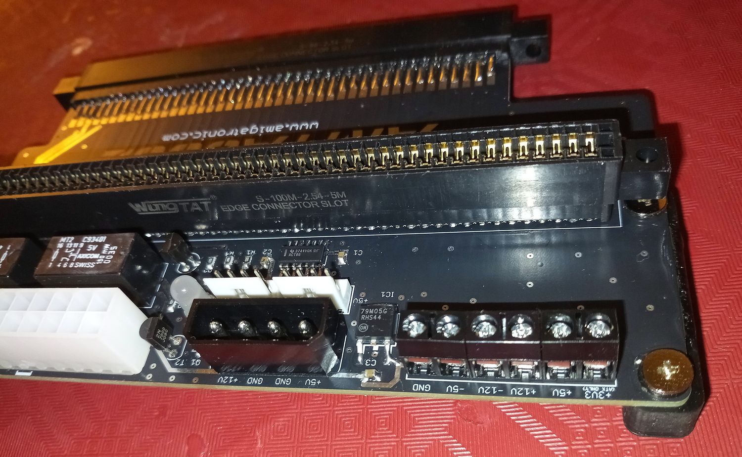 AMYA500Z2 - An Amiga 500 (and Plus) Zorro II Expansion Adapter