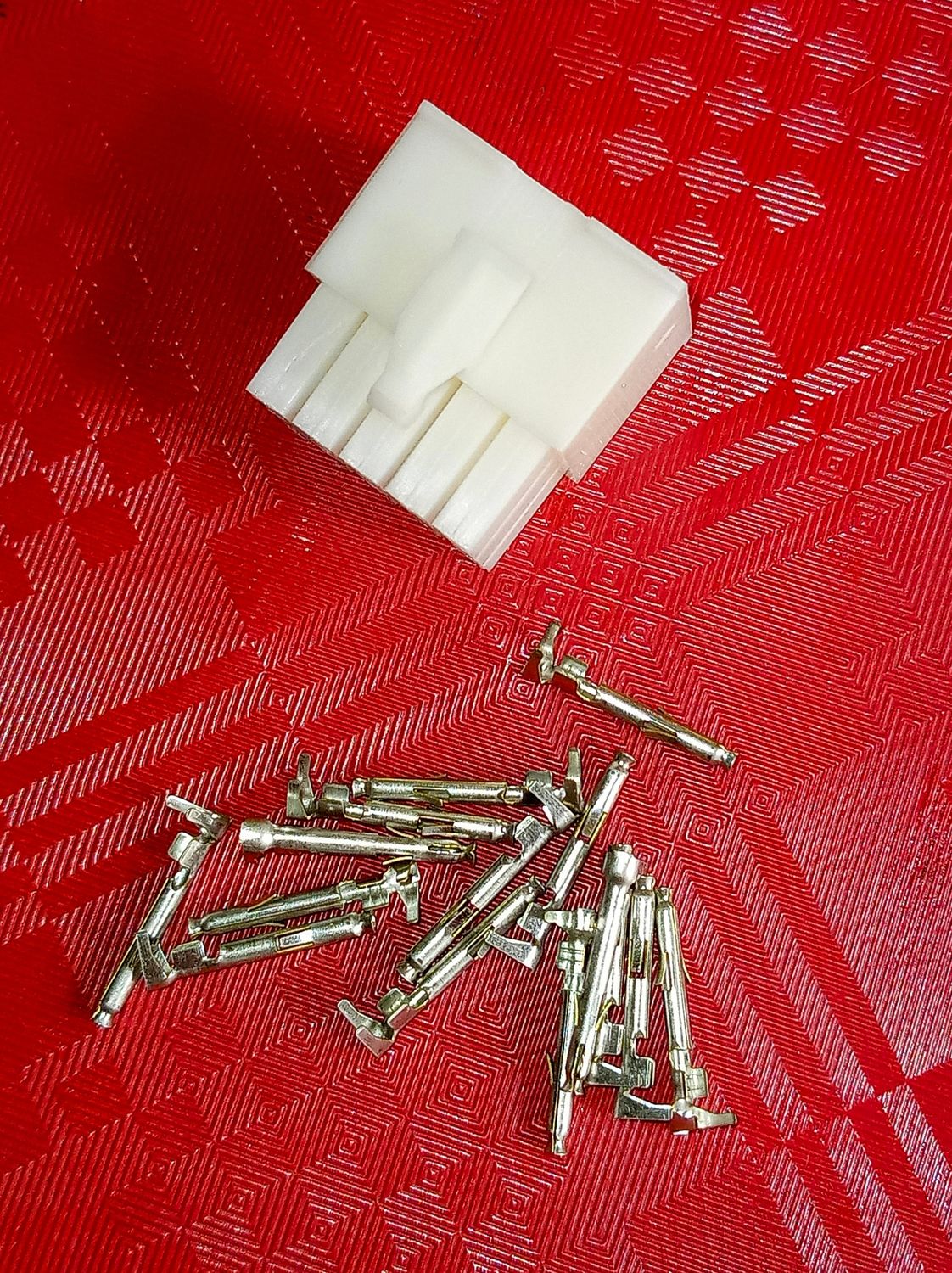 15-pin Amiga 3000 PSU Female Connector + 15 contacts 15-pin Amiga 3000 PSU Female Connector + 15 contacts