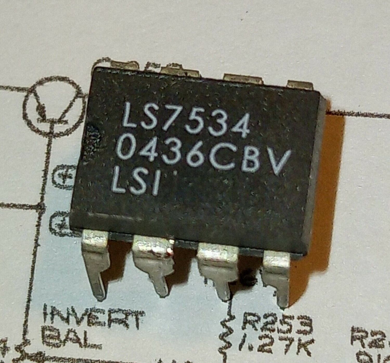 LS7534 - DIMMER LIGHT SWITCH WITH UP/DOWN CONTROLS - DIP8 - Vintage - VERY Rare!