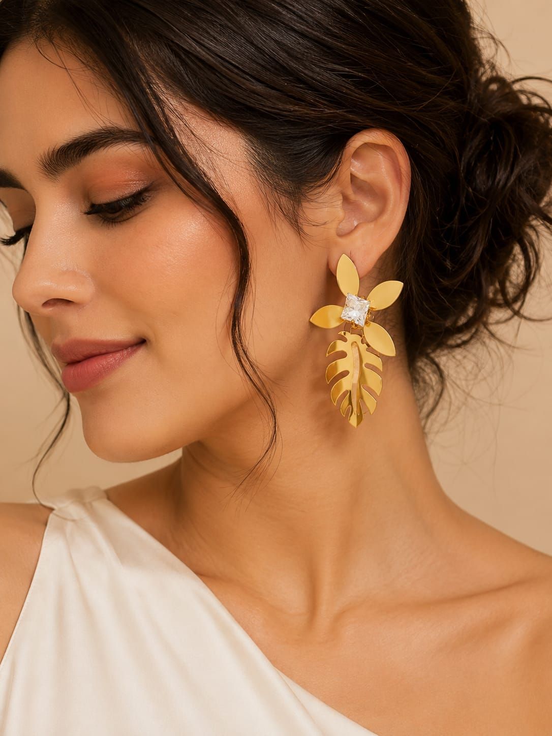 Crystal leaf luxe