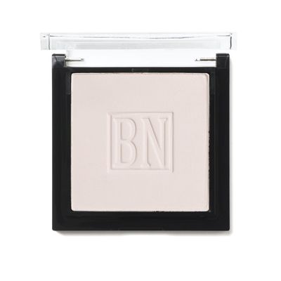 Bella 010 Poudre Compacts .63oz./18gm.