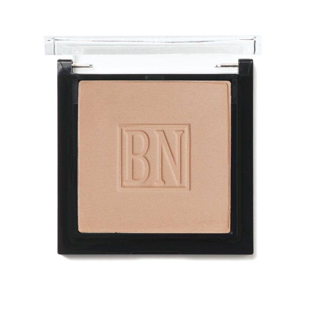 Bella 004 Poudre Compact 0.63oz./18gm.