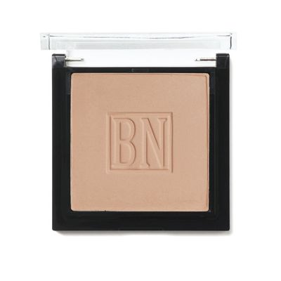 Bella 004 Poudre Compact 0.63oz./18gm.