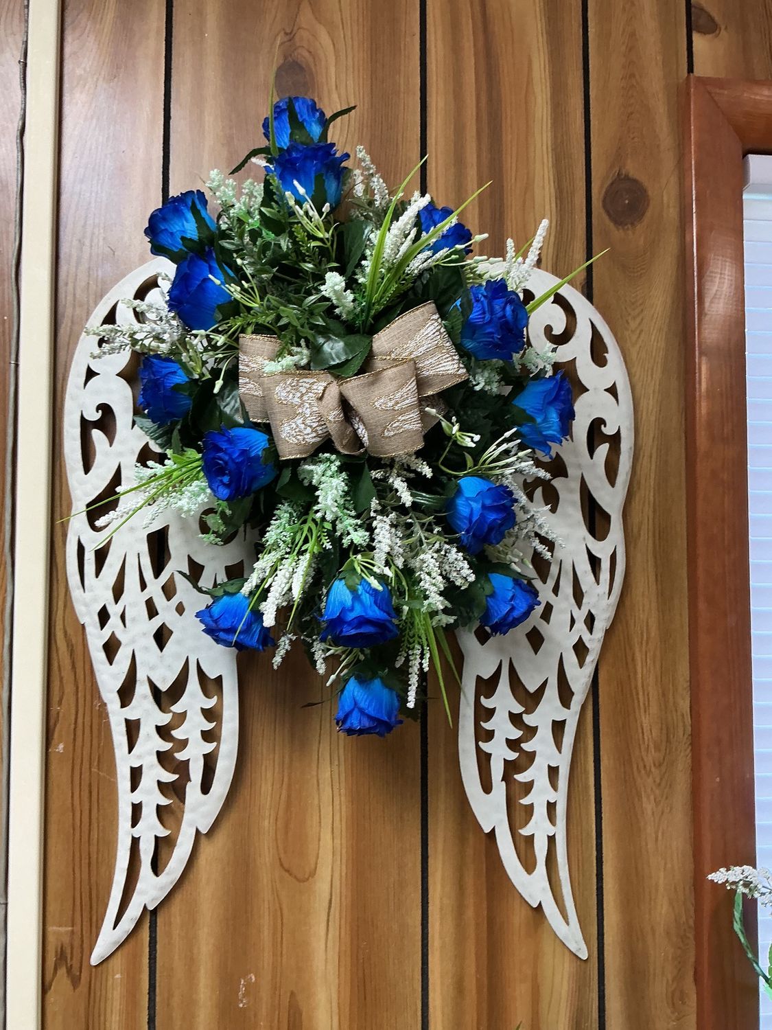 Large angel wings with flowers