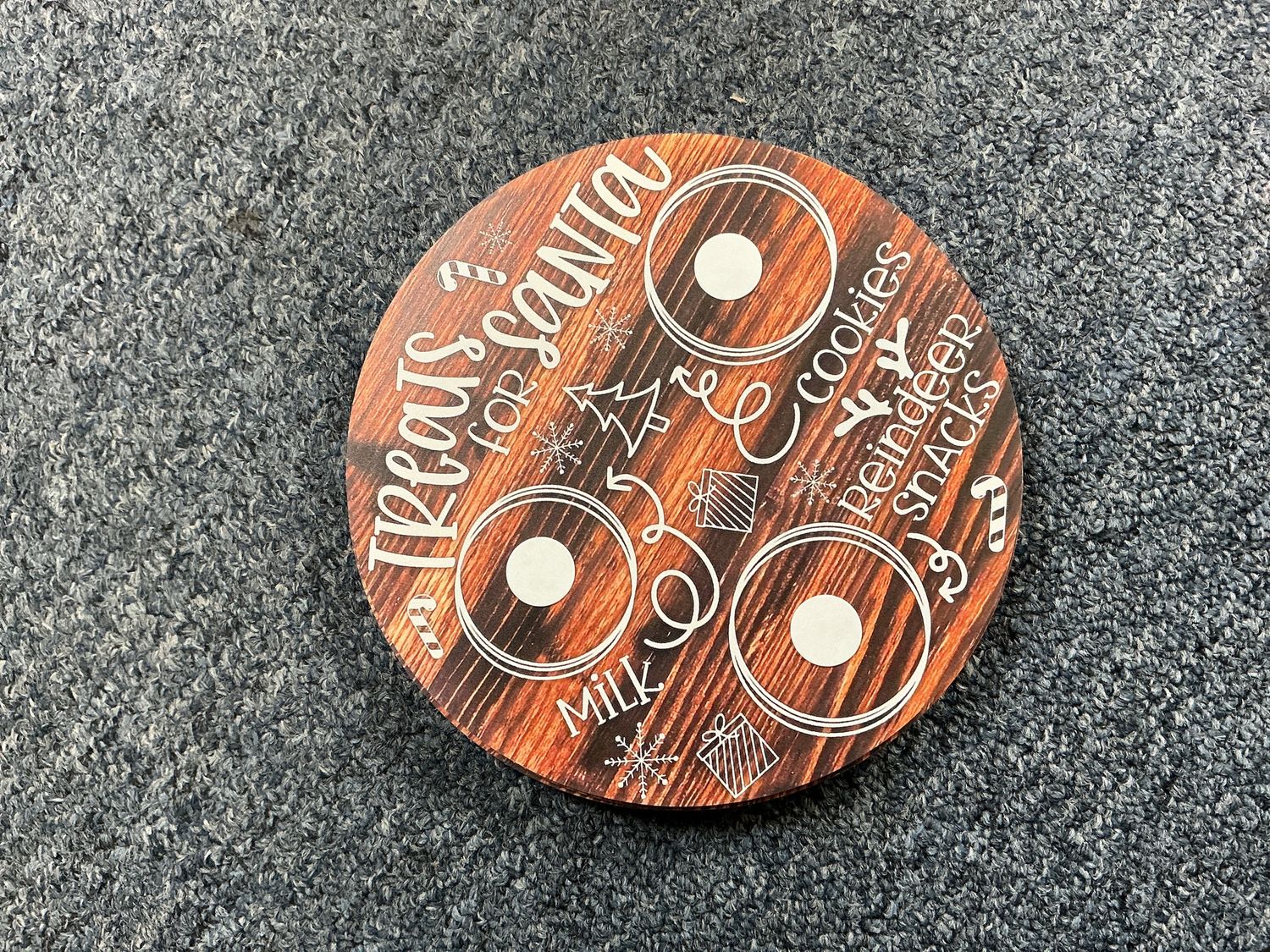 Round country style Santa Tray (not in color