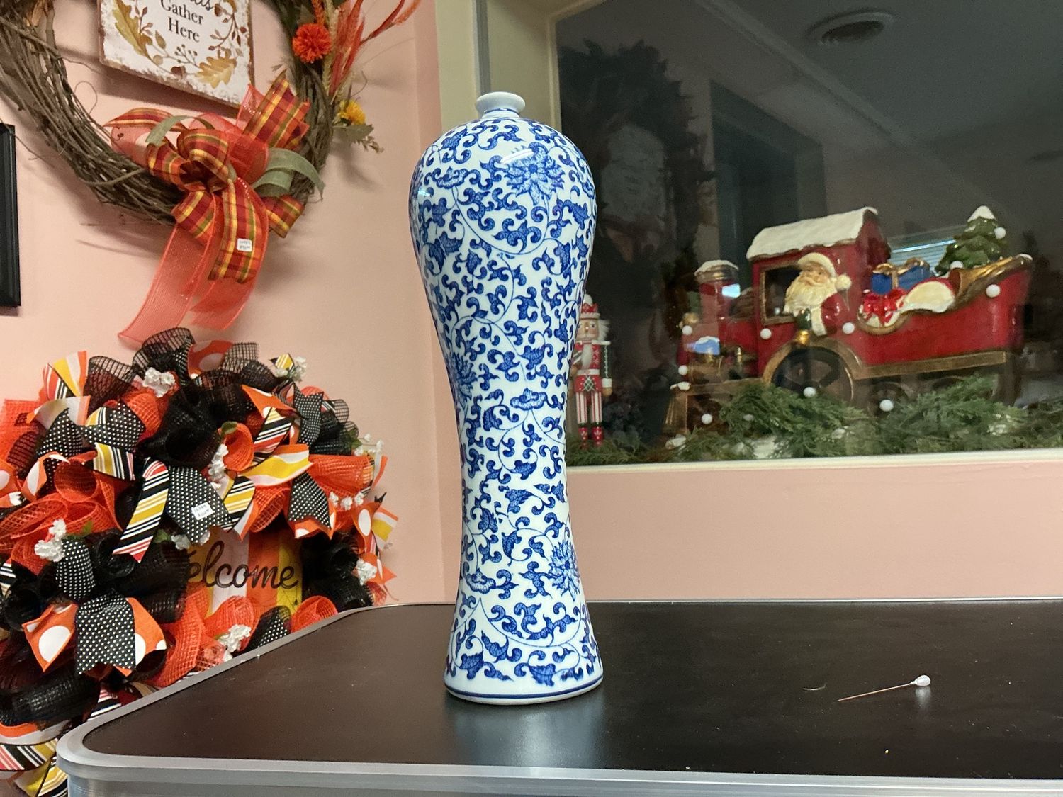 chinese retro blue &amp; white ceramic tall vase