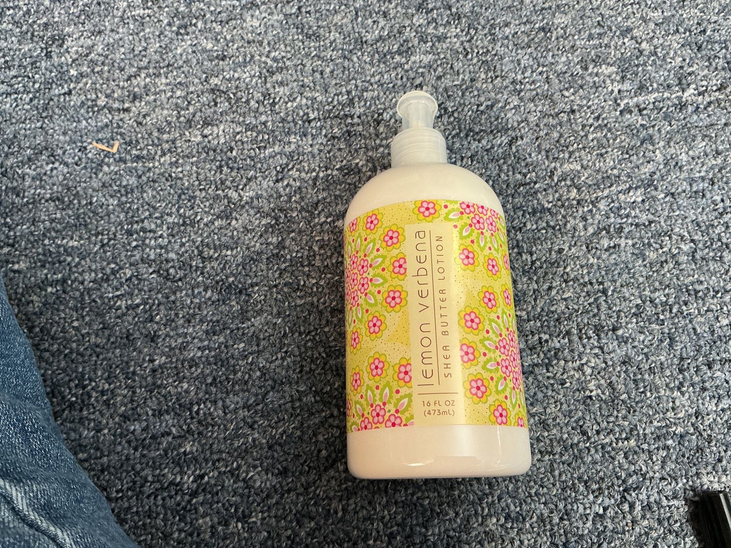Greenwich Bay 16 fl oz shea butter lotion lemon verbeena