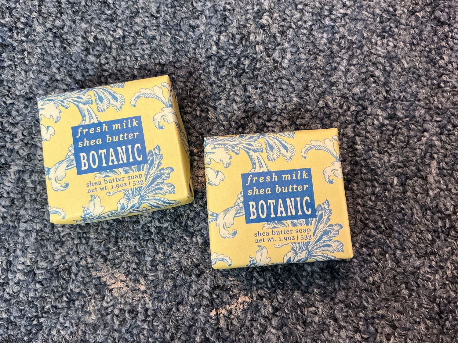 Greenwich Bay 1.9 oz mini soap square fresh milk shea butter