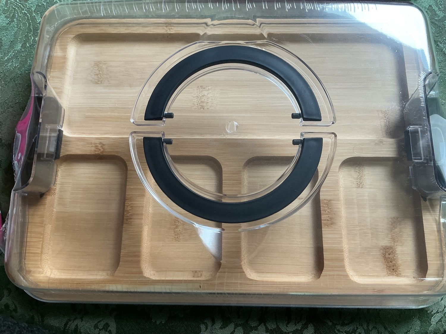 Bamboo Charcuterie cheese board with lid