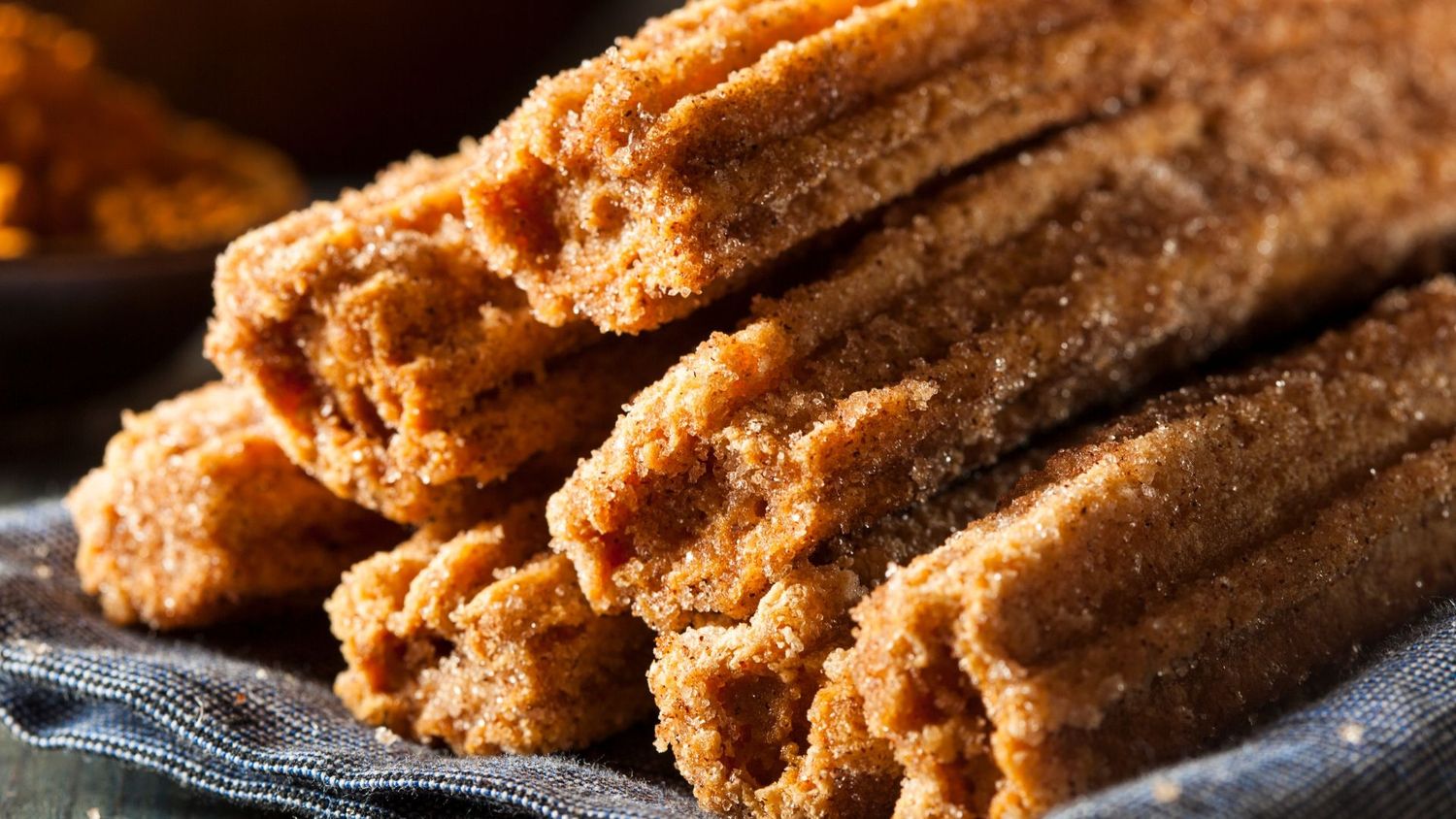 Classic cinnamon Churros