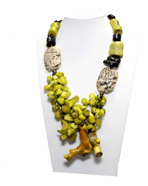 Classic Uniquely Designed Agate Necklace