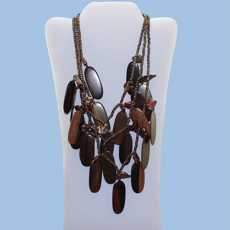 Wooden Layer Beaded Necklace