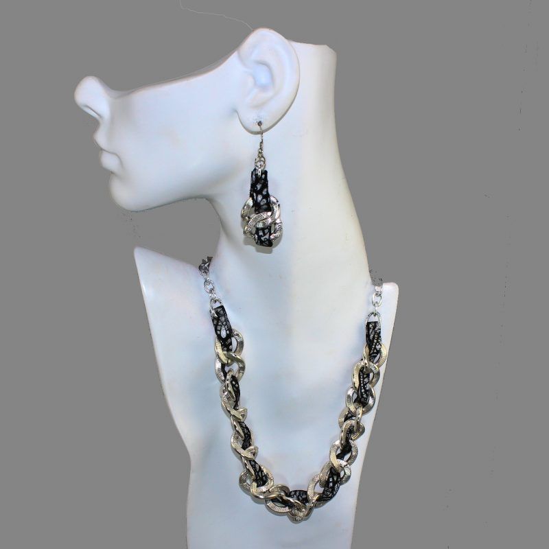 Threaded Silver Chain Jewelry Set Threaded Silver Chain Jewelry Set
