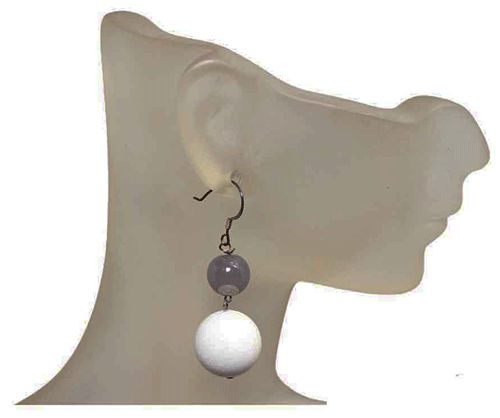 Modern Two-Tone Beaded Drop Earrings Modern Two-Tone Beaded Drop Earrings