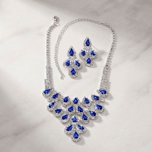 Sparkling Brilliant Rhinestones Fashion Jewelry Set Sparkling Brilliant Rhinestones Fashion Jewelry Set