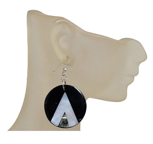 Mother-of-Pearl Eventide Circle Earrings Mother-of-Pearl Eventide Circle Earrings