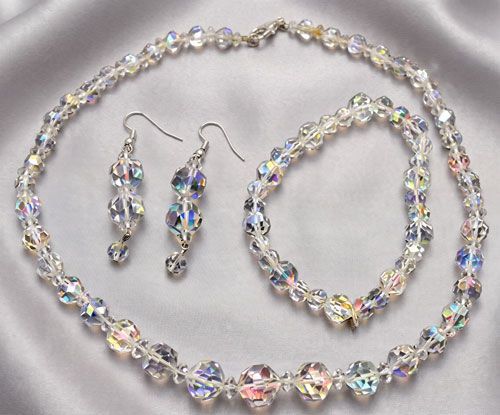 Aurora Borealis Crystal Necklace, Bracelet & Earring Set Aurora Borealis Crystal Necklace, Bracelet & Earring Set