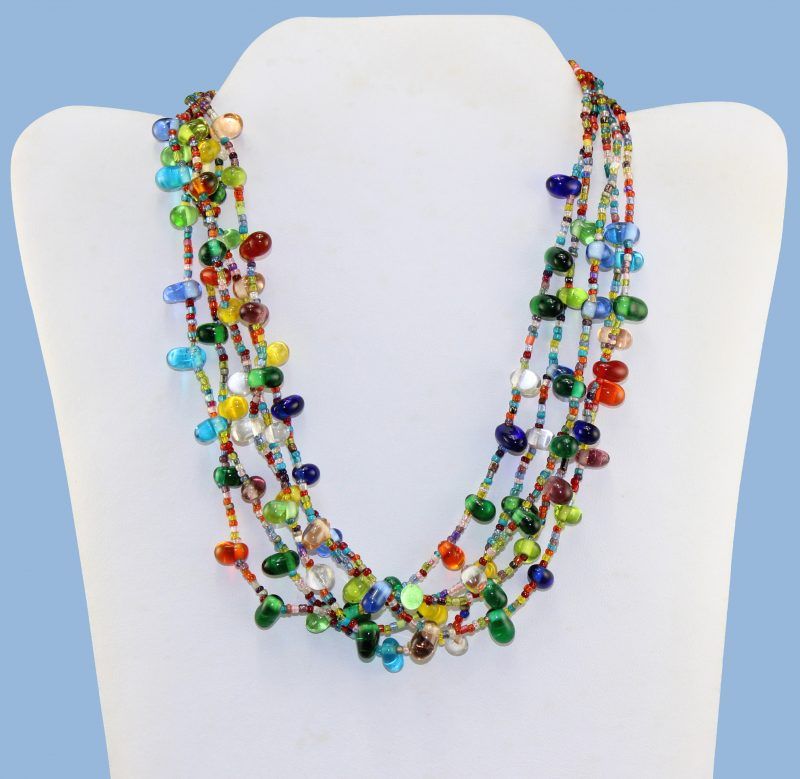 Vintage Multi-Colored Glass Bead Necklace Vintage Multi-Colored Glass Bead Necklace