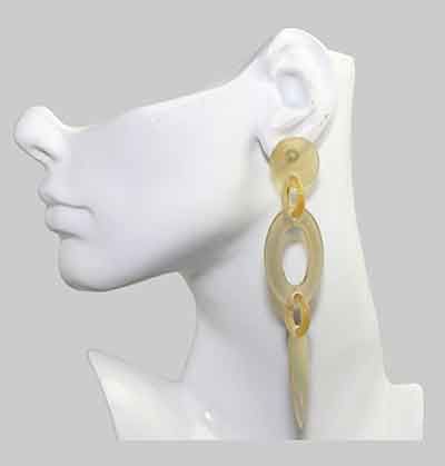 Modern Amber Link Drop Earrings Modern Amber Link Drop Earrings