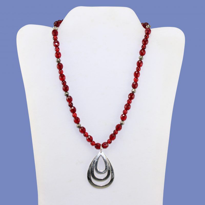 Vintage Crystals & Silver Beads Necklace Vintage Crystals & Silver Beads Necklace