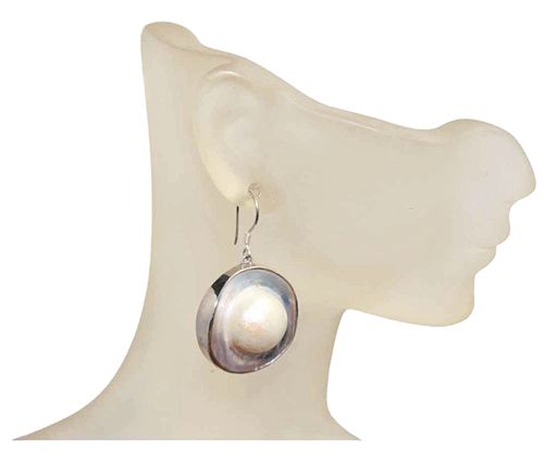 Mabe Blister Pearl Disc Earrings Mabe Blister Pearl Disc Earrings