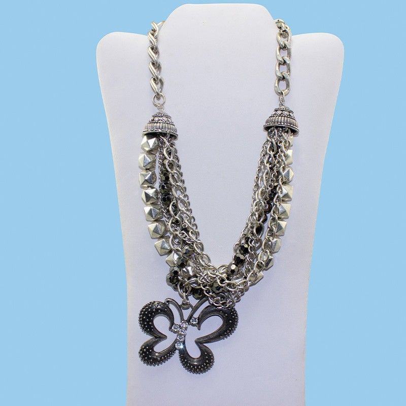 Charming Butterfly Necklace Charming Butterfly Necklace