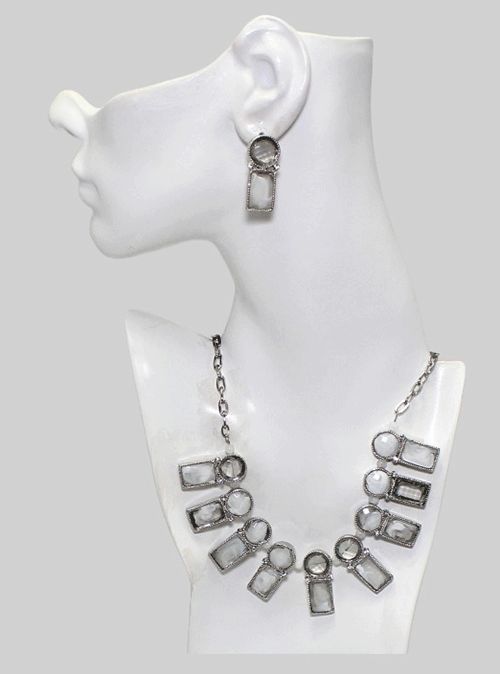 Mother-of-Pearl Geometric Jewelry Set Mother-of-Pearl Geometric Jewelry Set