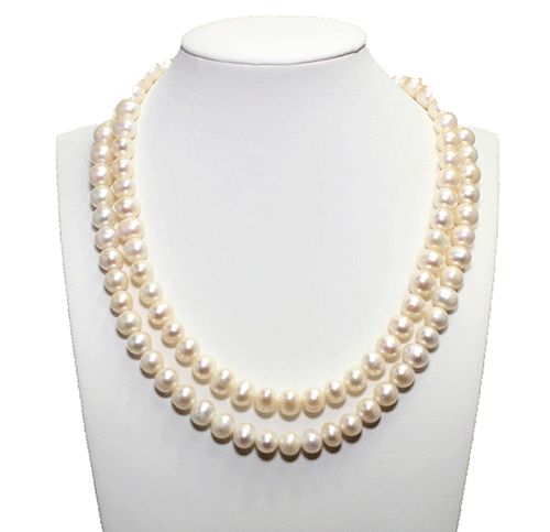 Elegant L'oreal Le Grand Louis Vuitton Necklace Elegant L'oreal Le Grand Louis Vuitton Necklace