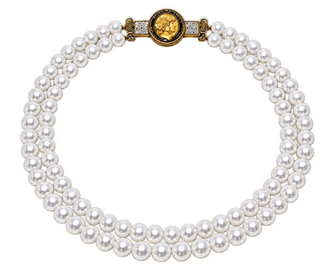 Elegant L'oreal Le Grand Louis Vuitton Necklace