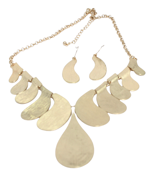 Contemporary Gold Fashion Jewelry Set
