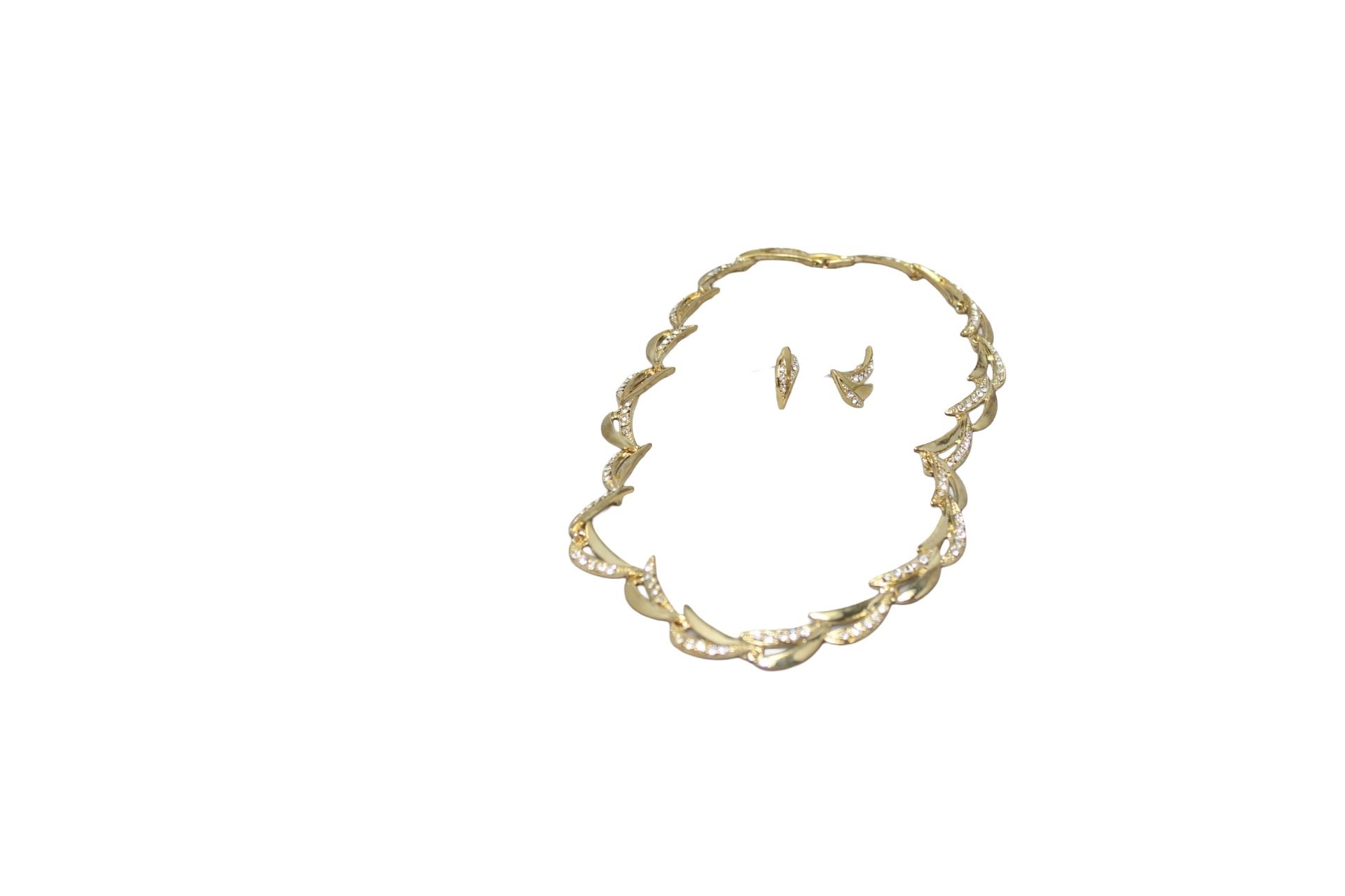 Sparkling Gold Tone & Crystal Jewelry Set