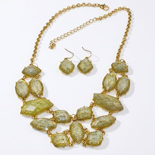 Gold & Cream Fashion Jewelry Set Gold & Cream Fashion Jewelry Set