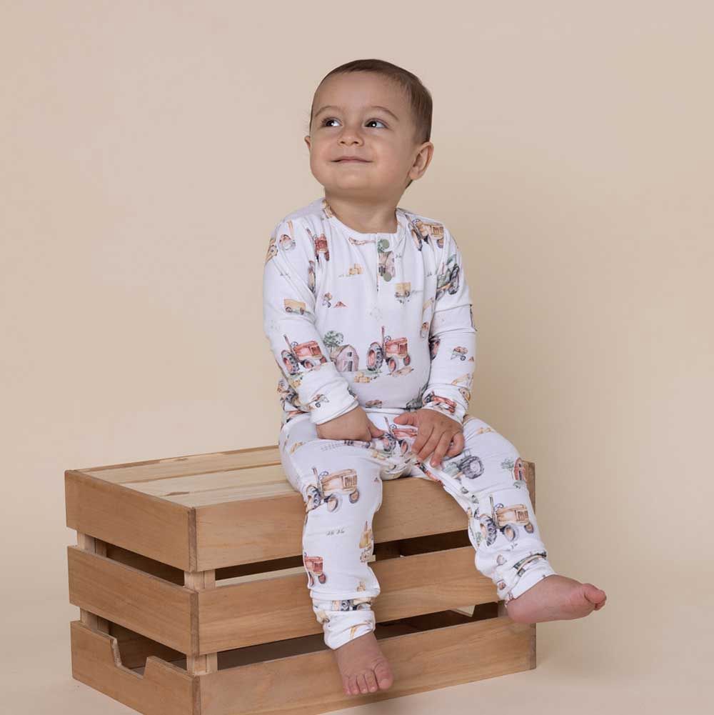 Diggers &amp; Tractors Organic Growsuit