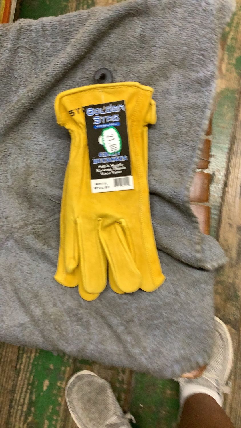 Golden Stag Gloves: Style 828