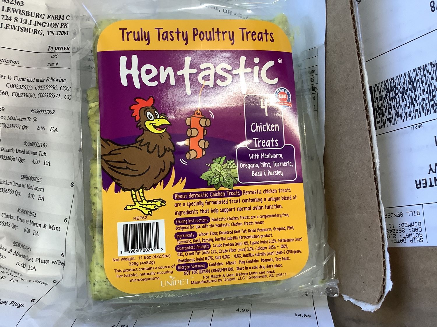 Hentastic Chicken Treats Mealworm, Oregano, Mint, Turmeric, Basil, and Parsley (4pk)