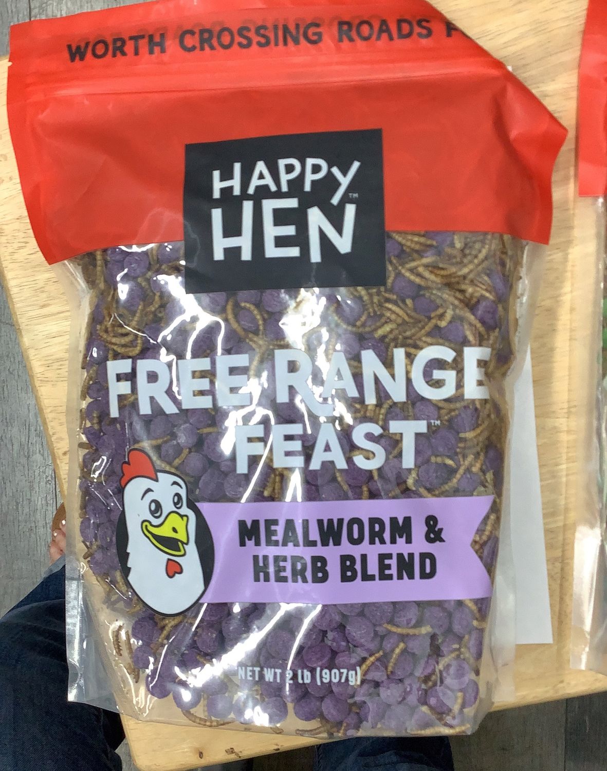 Happy Hen Free Range Feast Mealworm + Herb (2 lb)