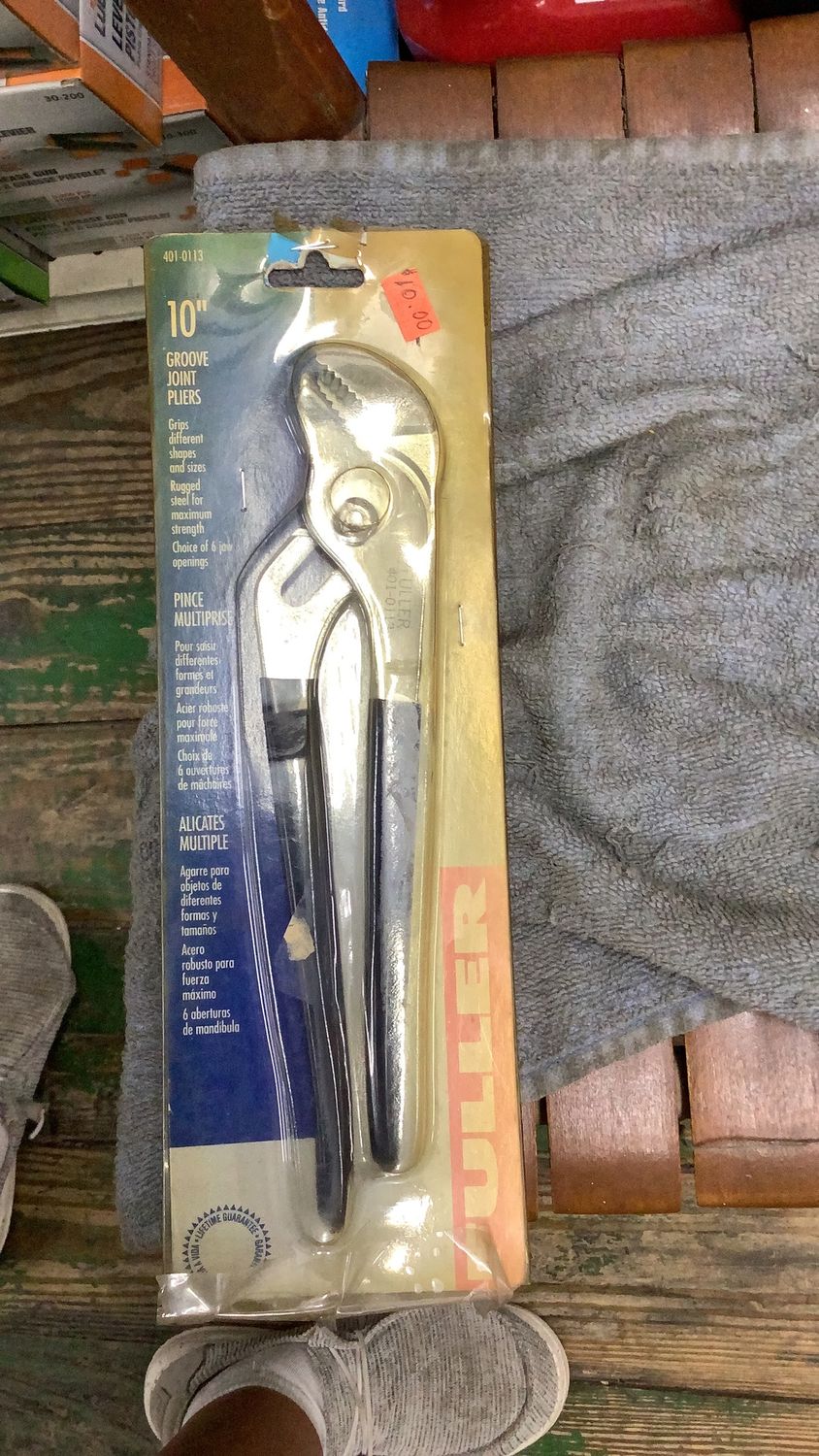 Pliers