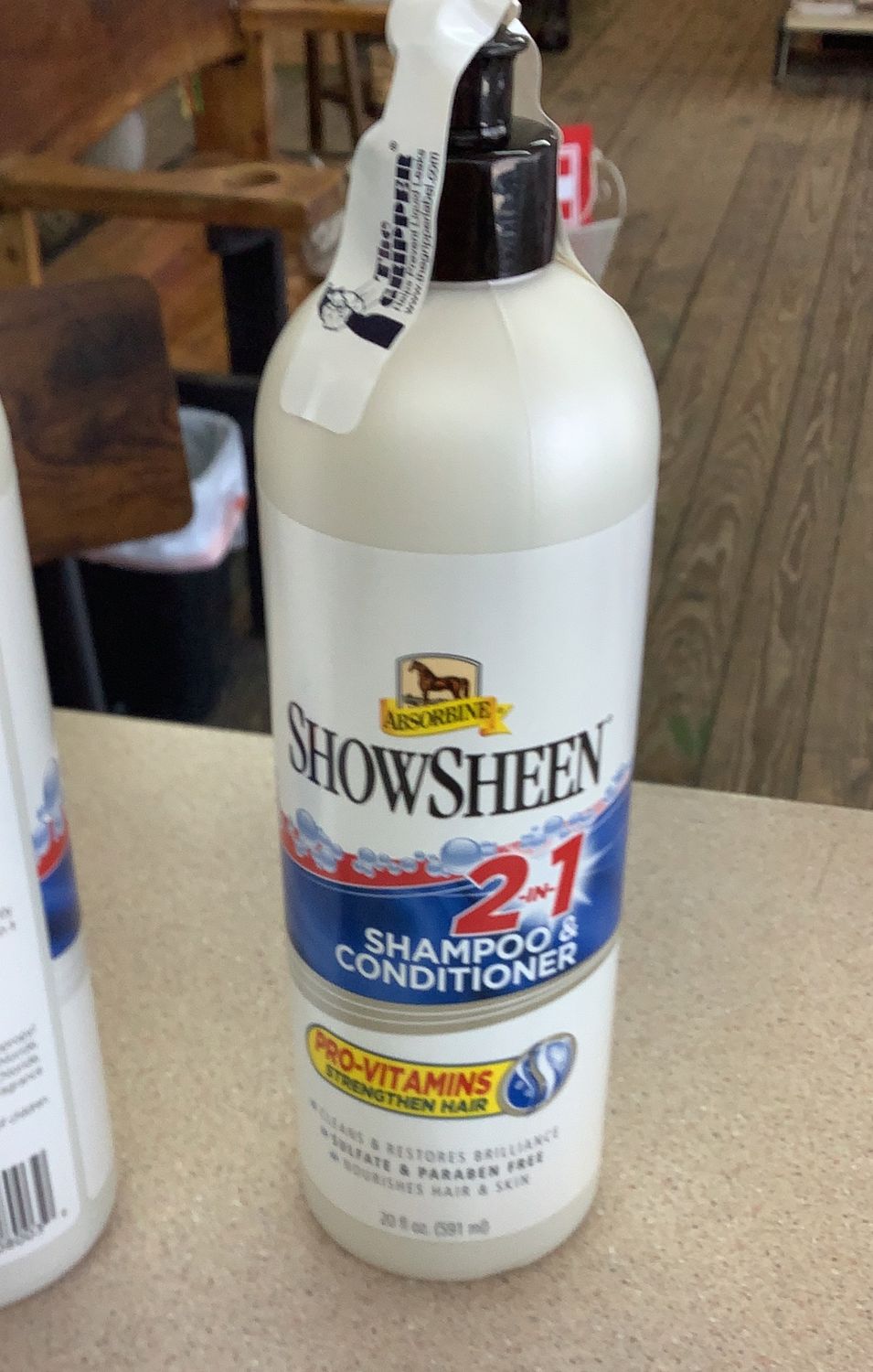 Showsheen 2 in 1 (20oz)
