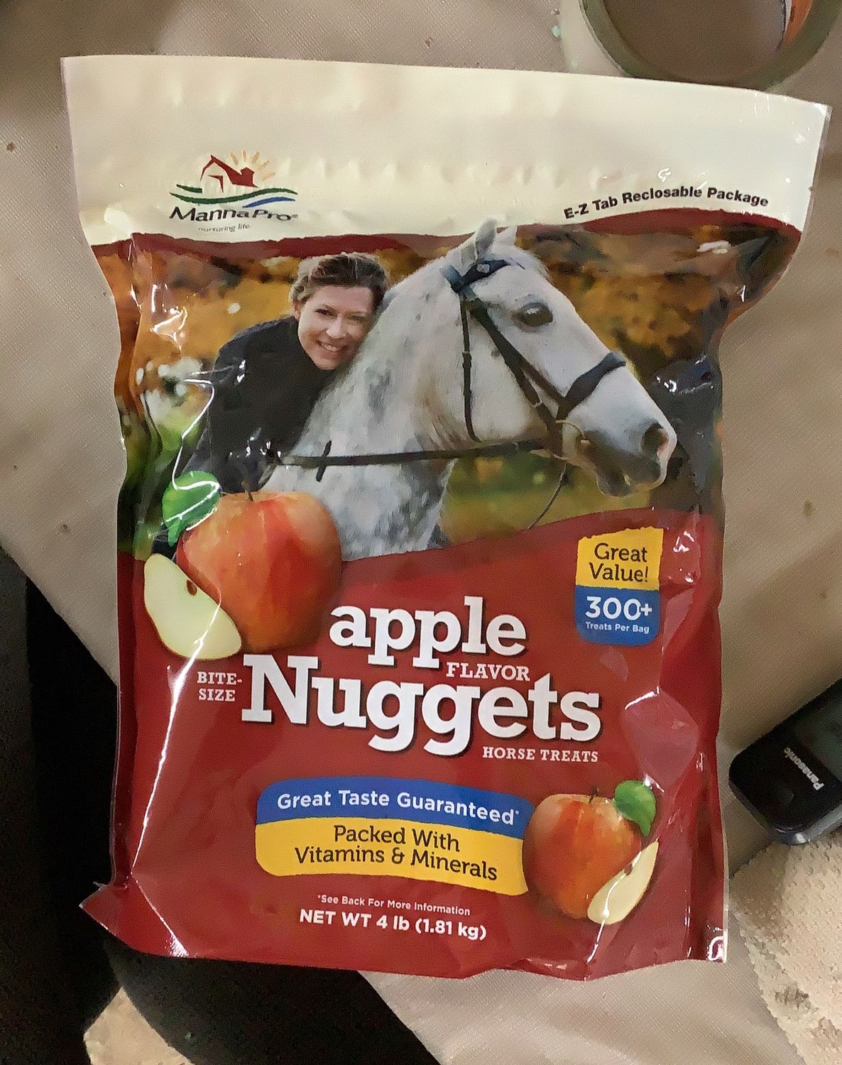 Manna Pro Apple Nuggets (4 lb)