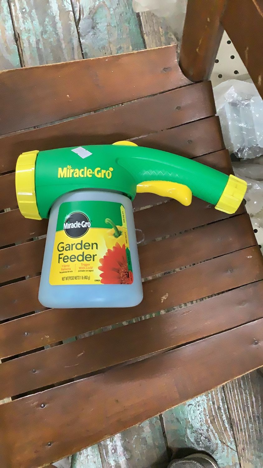 Miracle Gro Garden Feeder (1lb)