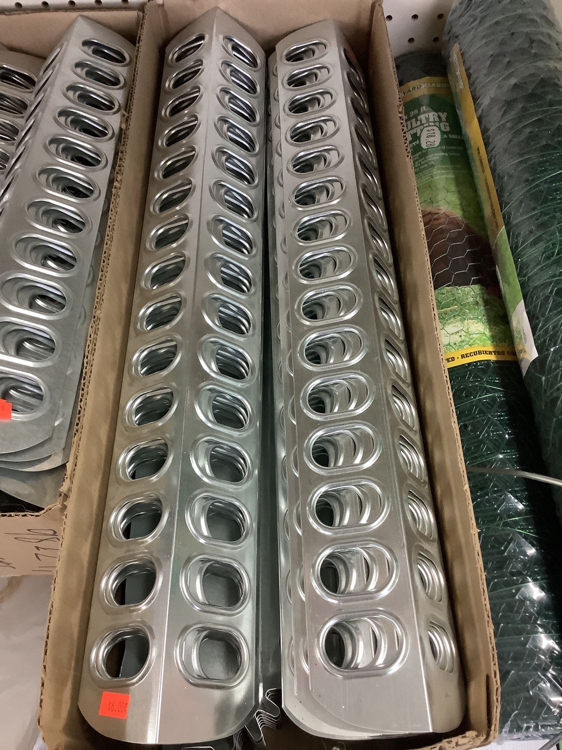 Metal Chicken Feeder 24"(30 Hole)