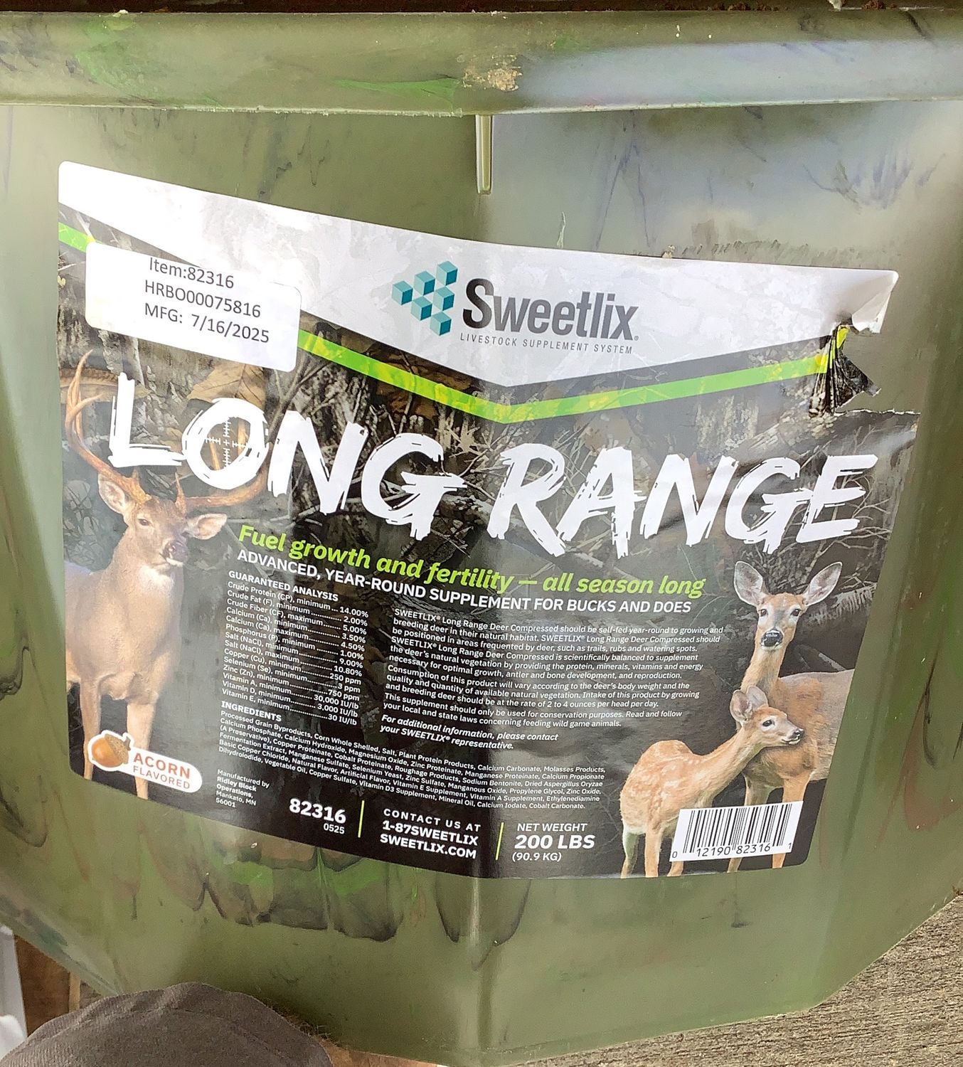 Sweetlix Long Range Deer Compressed Tub (200 Lbs)
